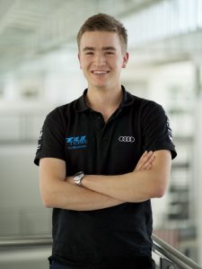 Groß (LLS02018)